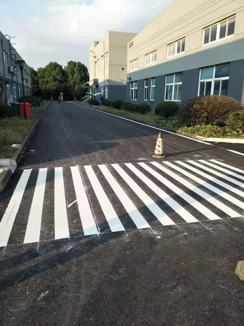 苏州工厂划线,人行道划线公司,工厂道路画线